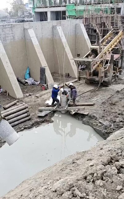 东西湖区降水井施工
